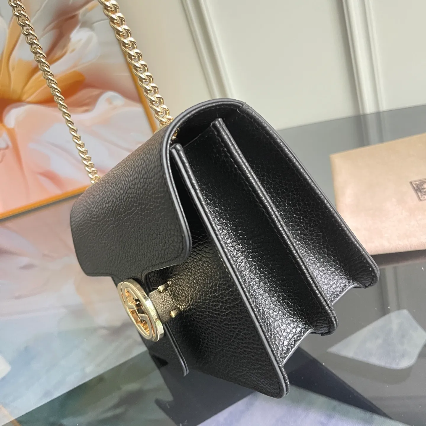 All Categories Official Website "Brand Women's Bags" Women's Bags 💙 GUCCI 2025 New GUCCI Crossbody Bag