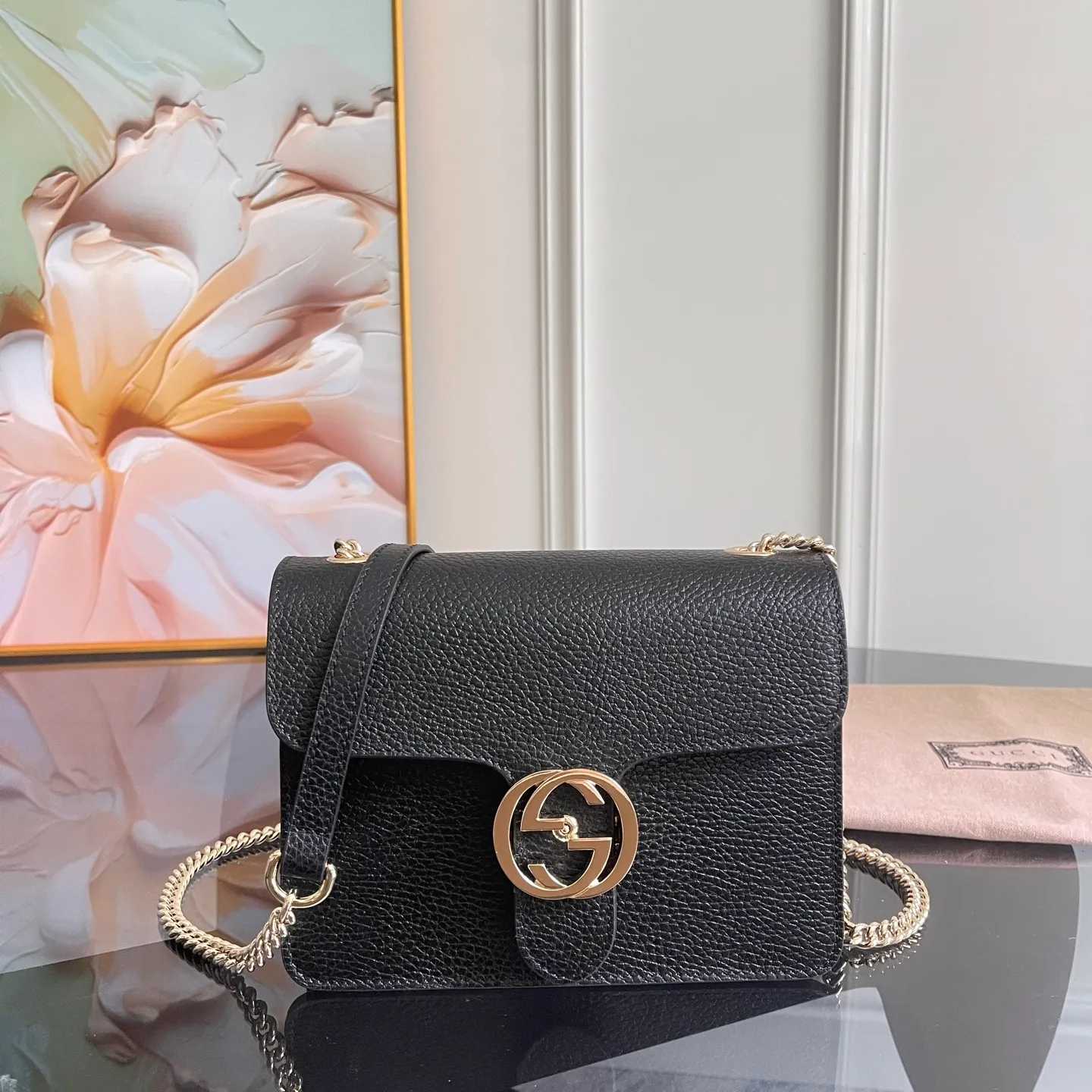 All Categories Official Website "Brand Women's Bags" Women's Bags 💙 GUCCI 2025 New GUCCI Crossbody Bag