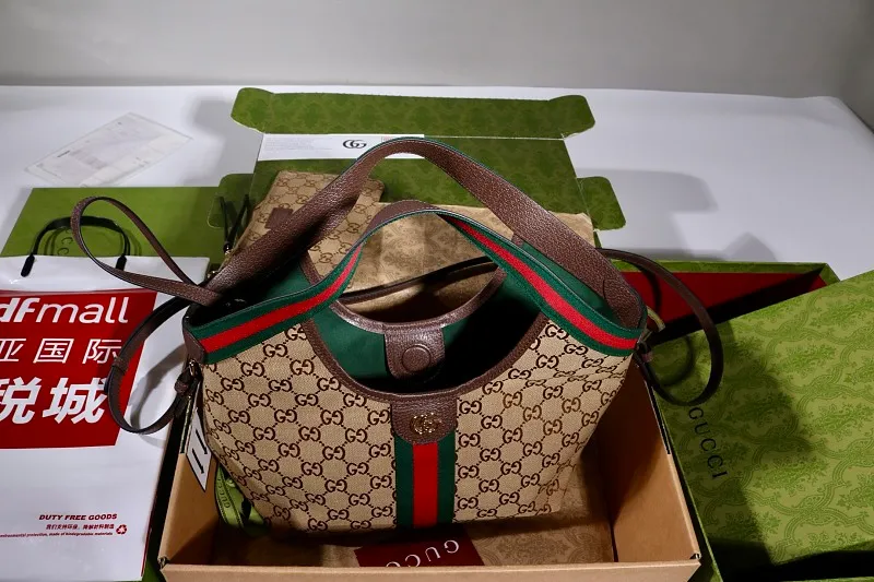All categories Official website "Brand Women's Bags" Women's Bags 💙 GUCCI 2026 GUCCI new crossbody shoulder bag