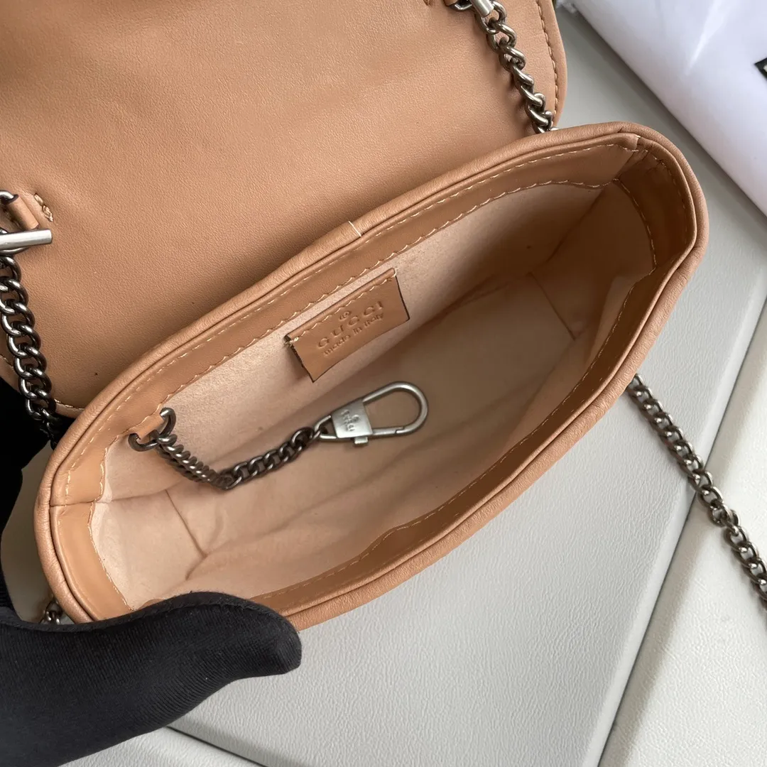 All categories Official website "Brand Women's Bags" Women's Bags 💙 GUCCI 2024 latest GUCCI crossbody bag