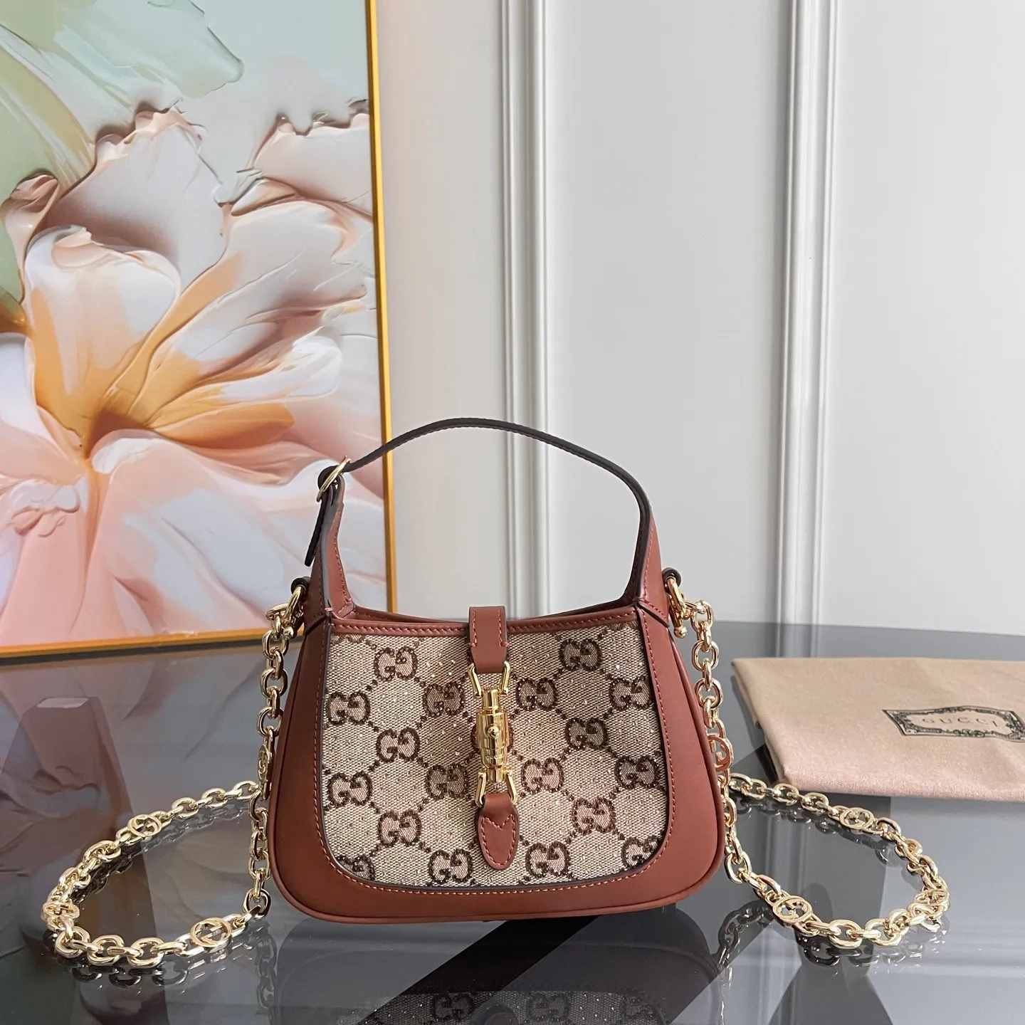 All Categories Official Website "Brand Women's Bags" Women's Bags 💙 GUCCI 2025 New GUCCI Crossbody Bag