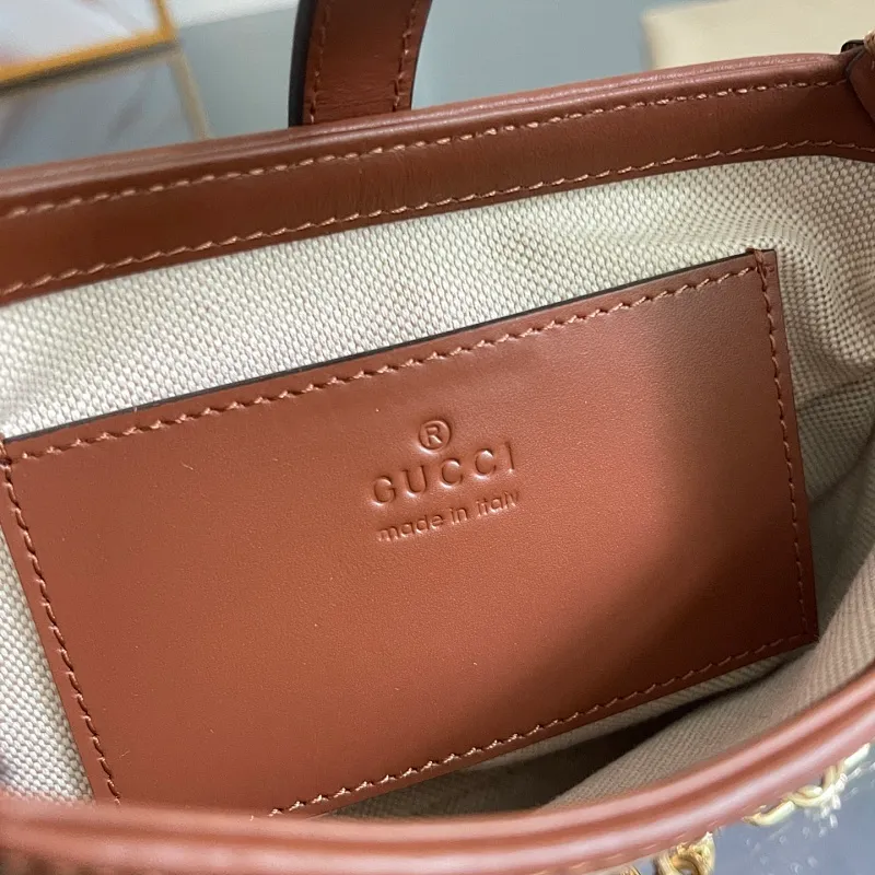 All Categories Official Website "Brand Women's Bags" Women's Bags 💙 GUCCI 2025 New GUCCI Crossbody Bag