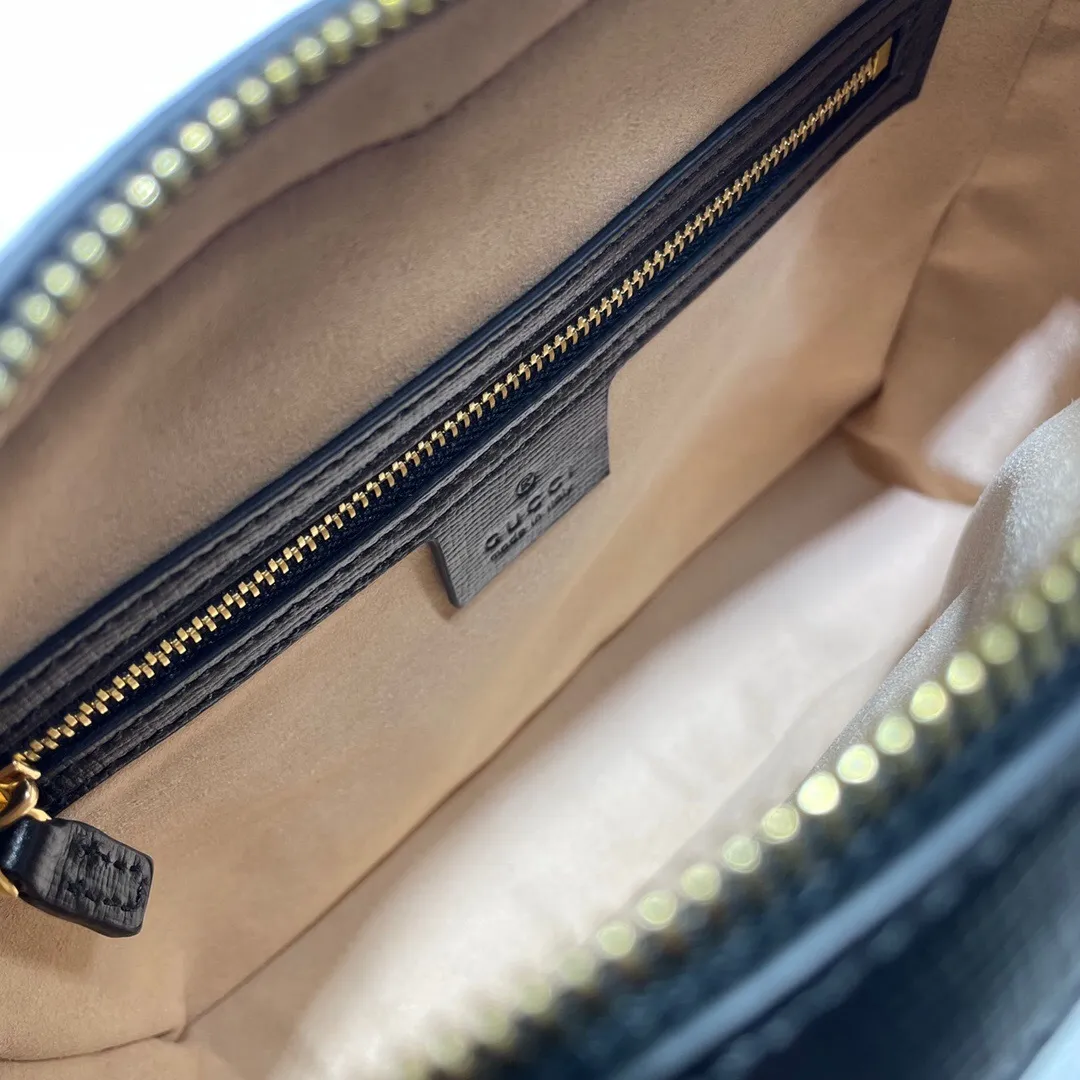 All Categories Official Website "Brand Women's Bags" Women's Bags 💙 GUCCI 2025 New GUCCI Crossbody Bag