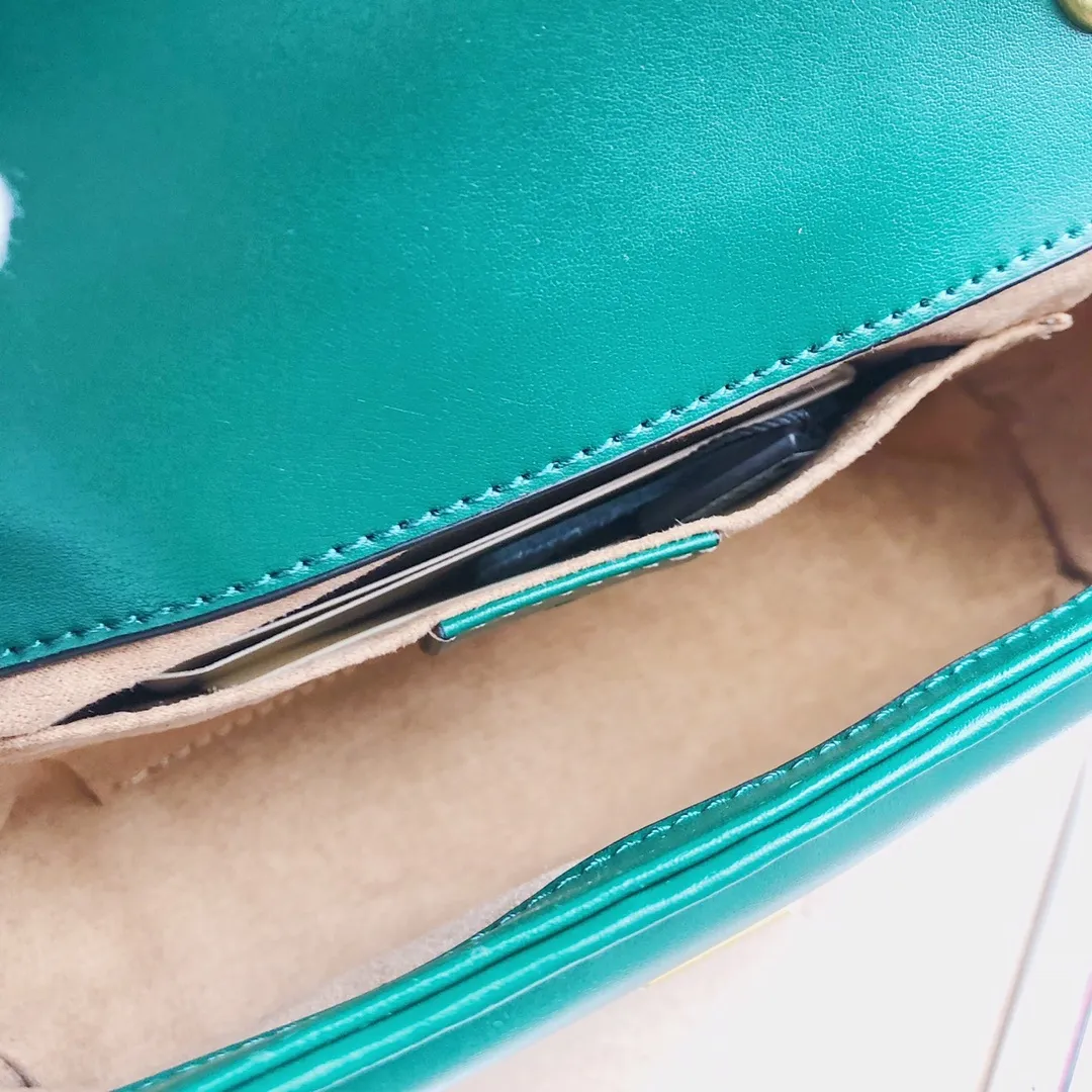 All categories Official website "Brand Women's Bags" Women's Bags 💙 GUCCI Fine imitation Gucci, high imitation Gucci bags, Gucci crossbody bags, 2022 official latest version Gucci crossbody bags, Gucci bag factory, recommended bags, size: 22-13-6CM
