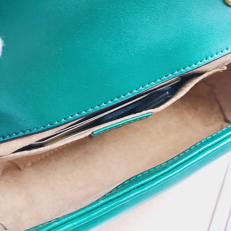 All categories Official website "Brand Women's Bags" Women's Bags 💙 GUCCI Fine imitation Gucci, high imitation Gucci bags, Gucci crossbody bags, 2022 official latest version Gucci crossbody bags, Gucci bag factory, recommended bags, size: 22-13-6CM