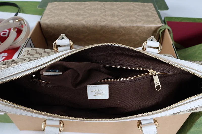 All Categories Official Website "Brand Women's Bags" Women's Bags 💙 GUCCI GUCCI 2026 New Classic GG Pattern Crossbody Bag