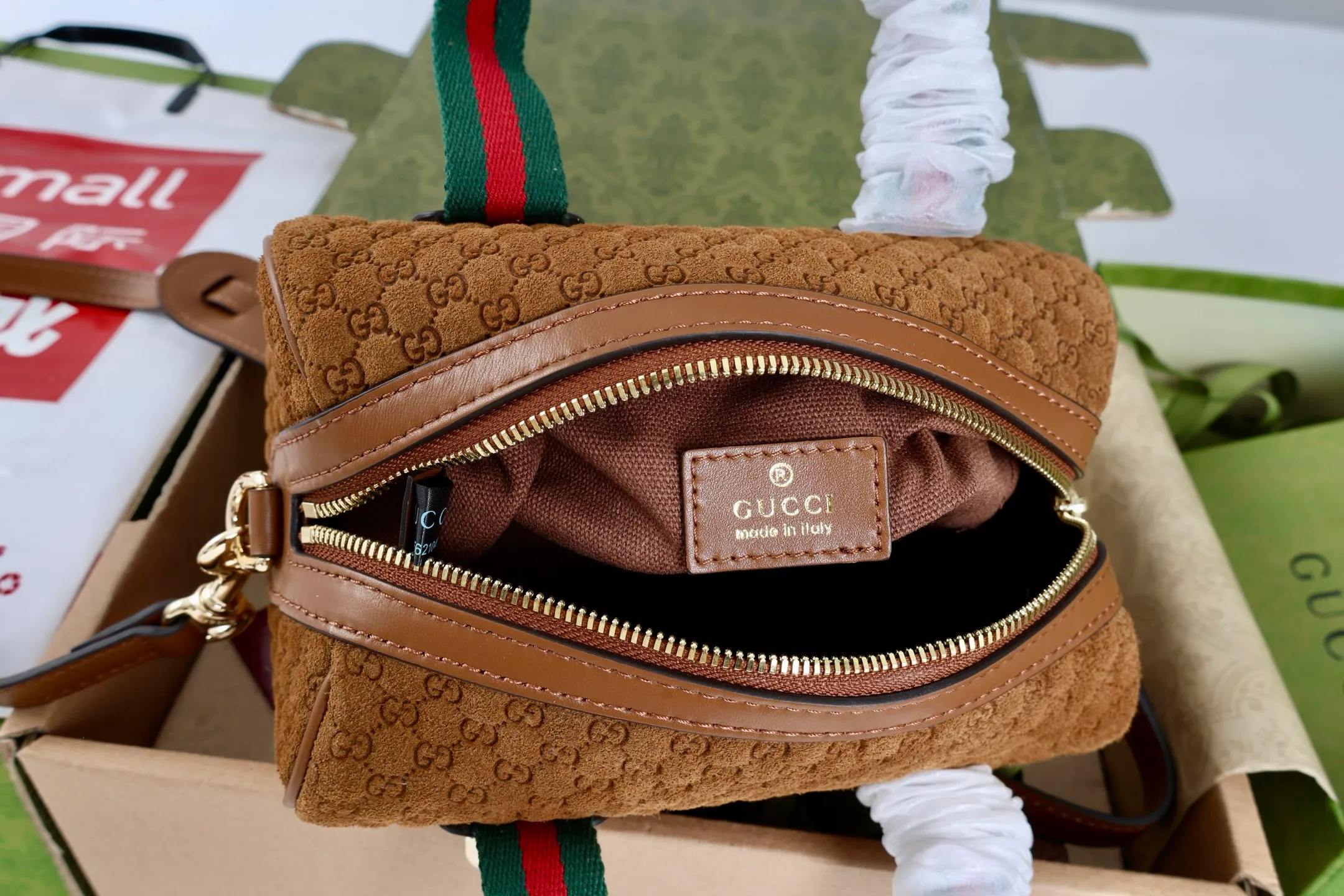 All Categories Official Website "Brand Women's Bags" Women's Bags 💙 GUCCI GUCCI 2026 New Classic GG Pattern Crossbody Bag
