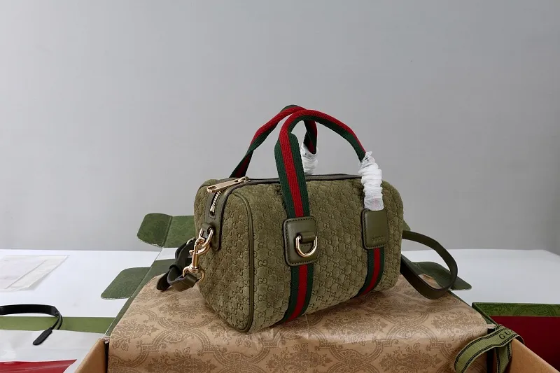 All Categories Official Website "Brand Women's Bags" Women's Bags 💙 GUCCI GUCCI 2026 New Classic GG Pattern Crossbody Bag