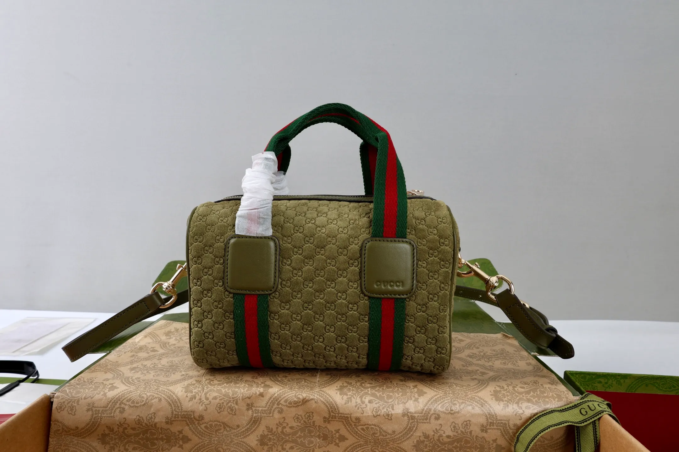 All Categories Official Website "Brand Women's Bags" Women's Bags 💙 GUCCI GUCCI 2026 New Classic GG Pattern Crossbody Bag