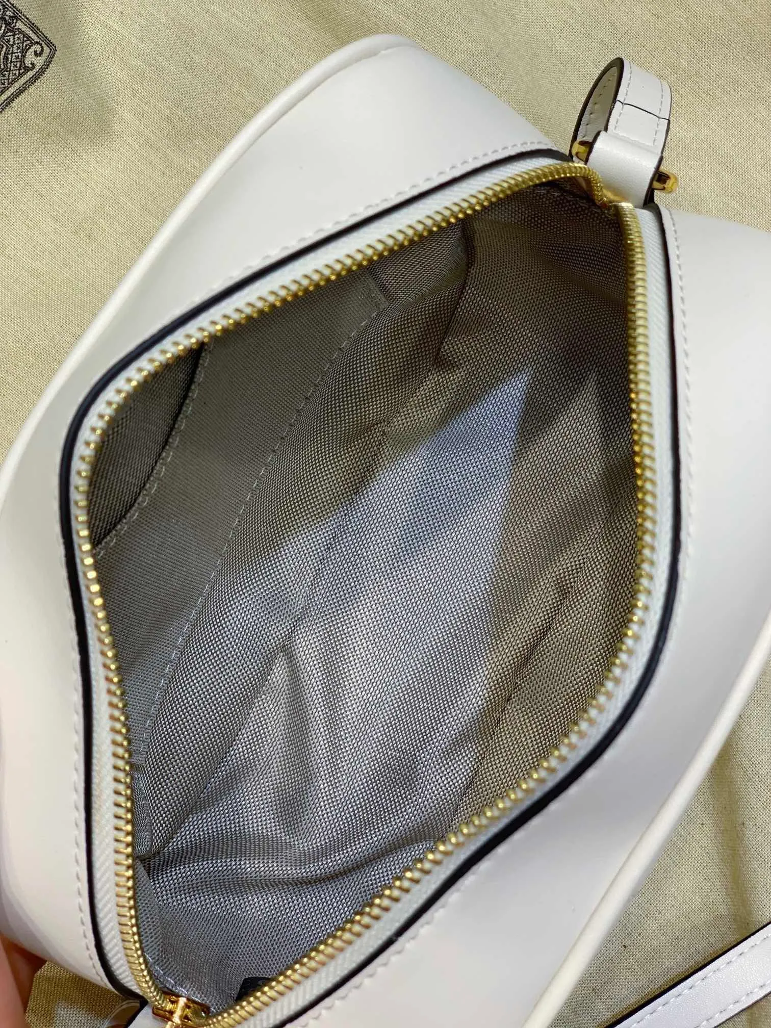All categories Official website "Brand Women's Bags" Women's Bags 💙 GUCCI 2023 latest GUCCI crossbody bag