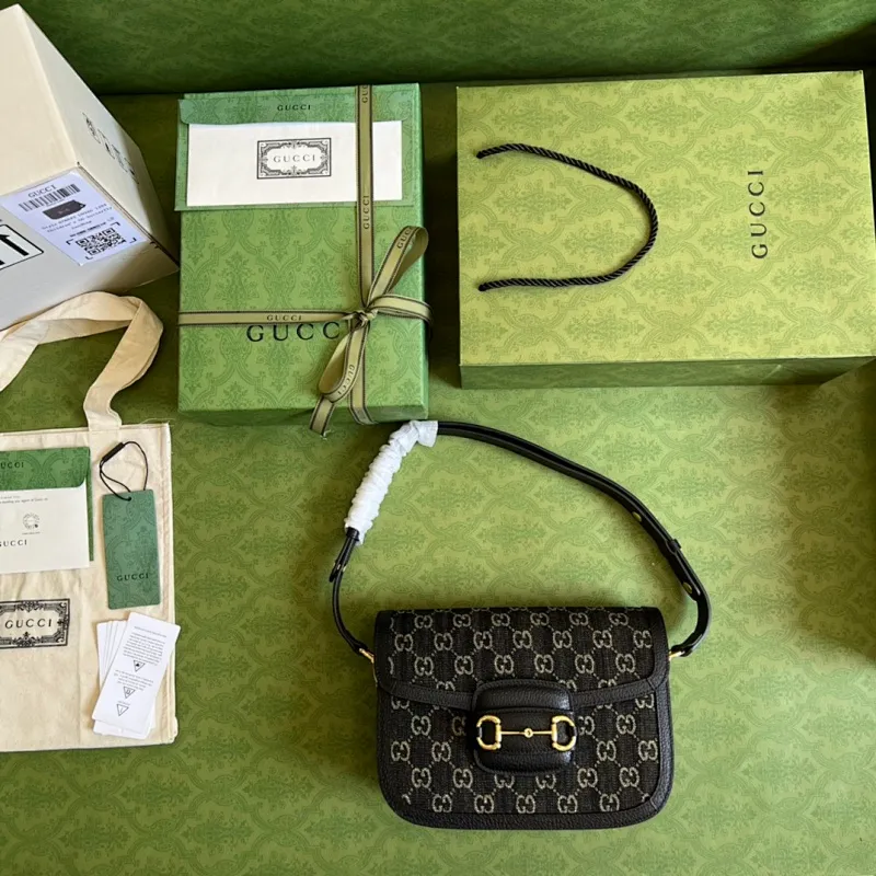 All categories Official website "Brand Women's Bags" Women's Bags 💙 GUCCI 2022 official new Gucci crossbody bag wholesale Original order quality 58001900 Size: 25-18-8Cm