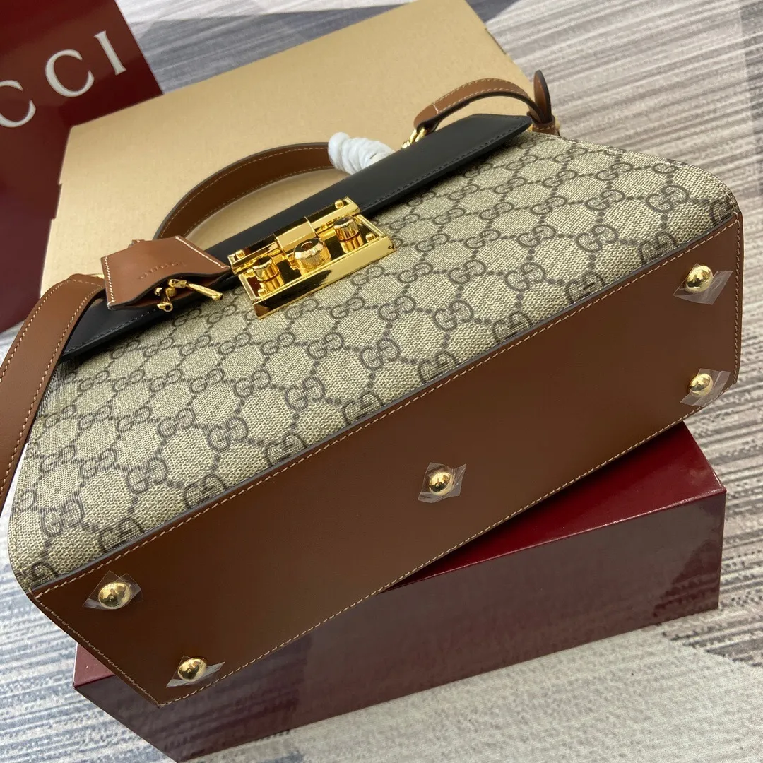 All Categories Official Website "Brand Women's Bags" Women's Bags 💙 GUCCI 2025 New GUCCI Crossbody Bag