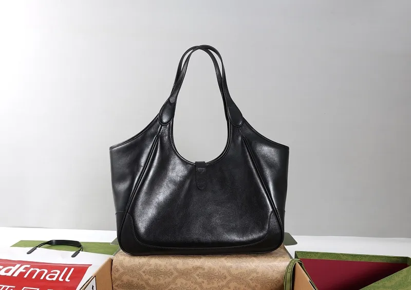 All Categories Official Website "Brand Women's Bags" Women's Bags 💙 GUCCI 2026 GUCCI New Handbag Shoulder Bag