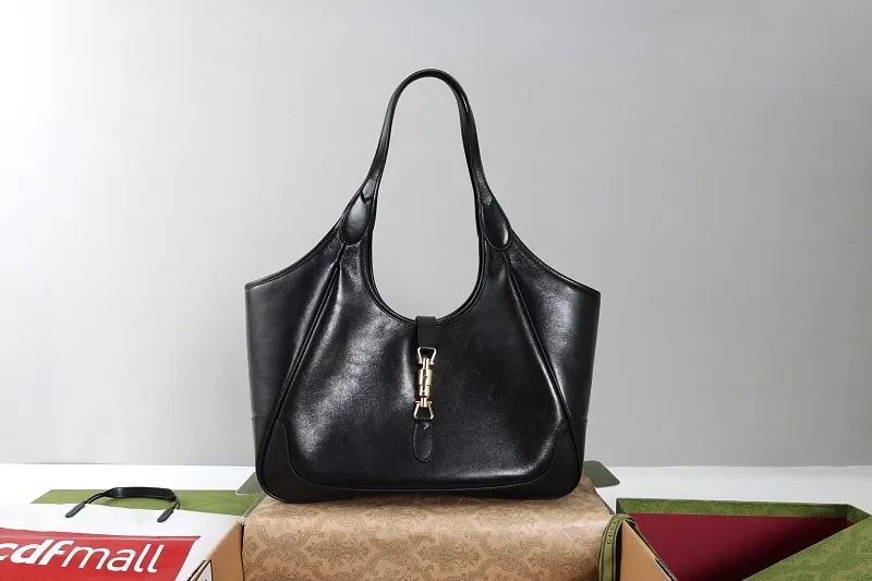 All Categories Official Website "Brand Women's Bags" Women's Bags 💙 GUCCI 2026 GUCCI New Handbag Shoulder Bag
