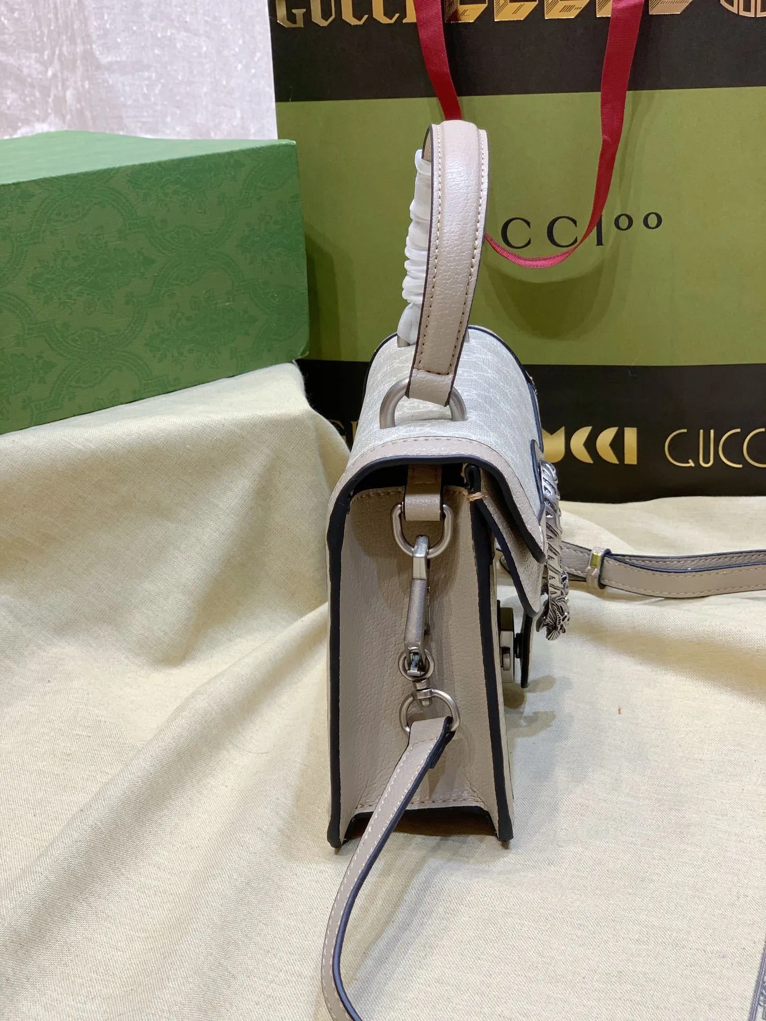 All categories Official website "Brand Women's Bags" Women's Bags 💙 GUCCI 2023 latest GUCCI crossbody bag
