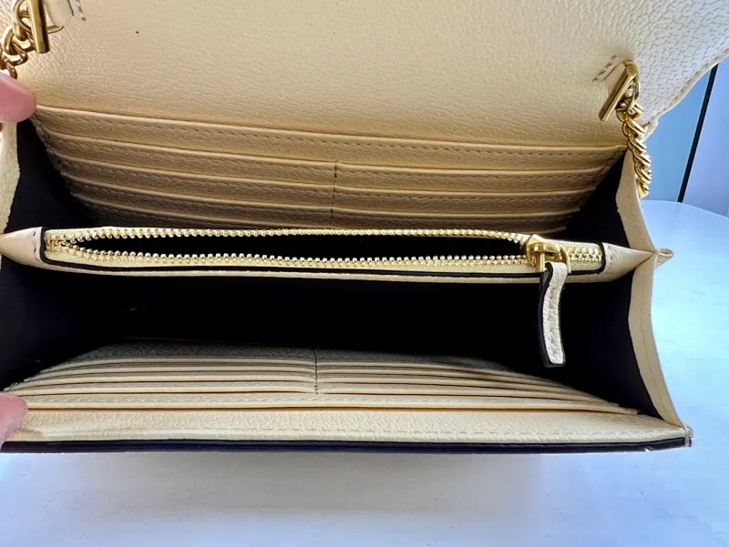 All categories Official website "Brand Women's Bags" Women's Bags 💙 GUCCI 2023 latest GUCCI crossbody bag