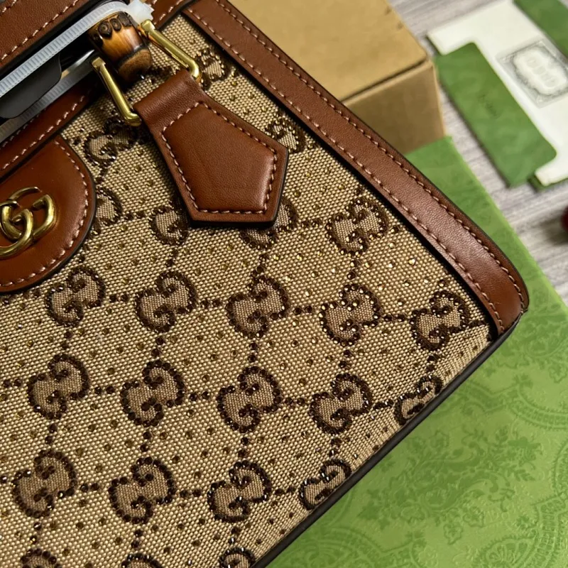 All Categories Official Website "Brand Women's Bags" Women's Bags 💙 GUCCI 2025 New GUCCI Crossbody Bag