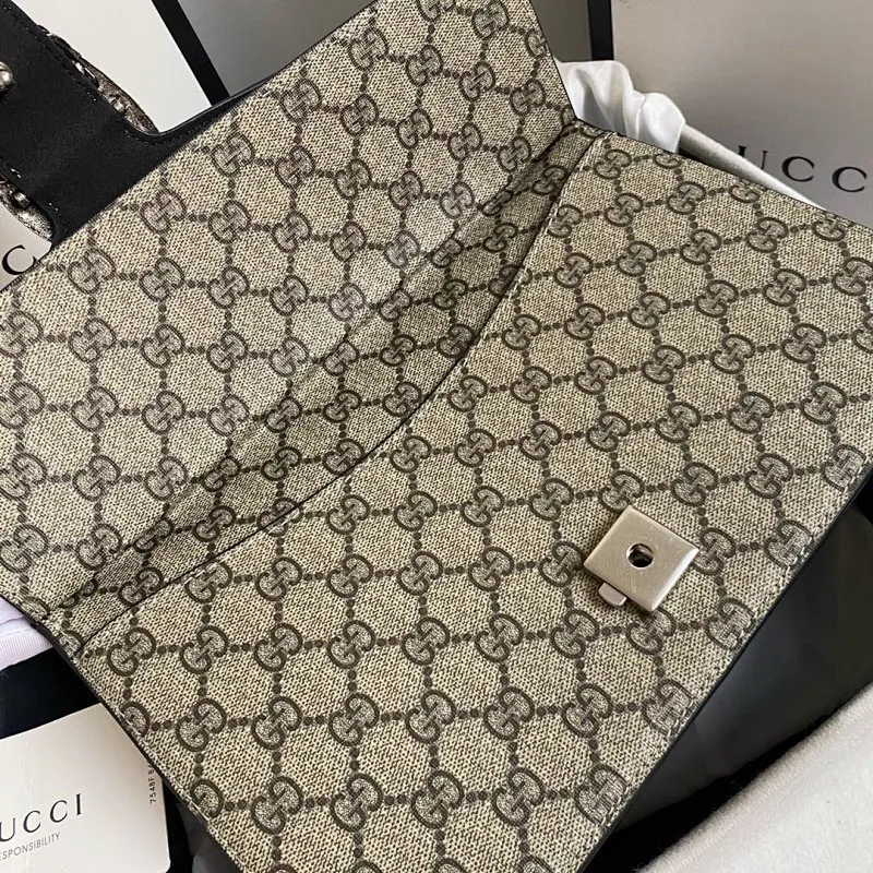 All categories Official website "Brand Women's Bags" Women's Bags 💙 GUCCI 2022 official new Gucci crossbody bag wholesale Original order quality 58002000 Size: 28-18-9Cm