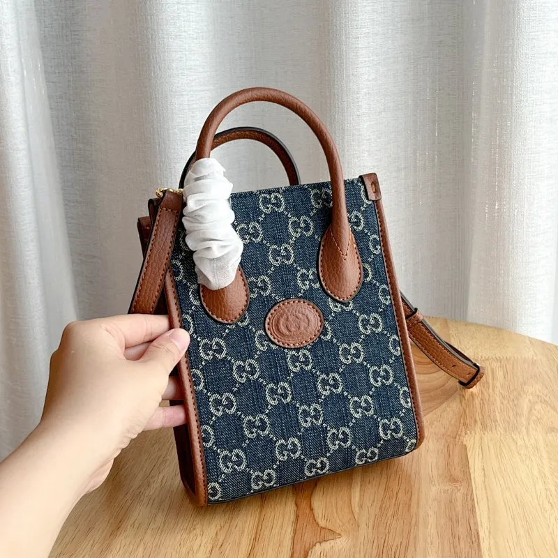 All Categories Official Website "Brand Women's Bags" Women's Bags 💙 GUCCI 2025 New GUCCI Crossbody Bag