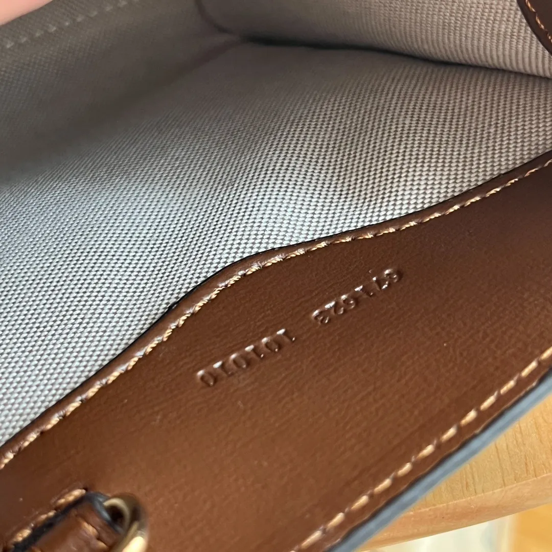 All Categories Official Website "Brand Women's Bags" Women's Bags 💙 GUCCI 2025 New GUCCI Crossbody Bag