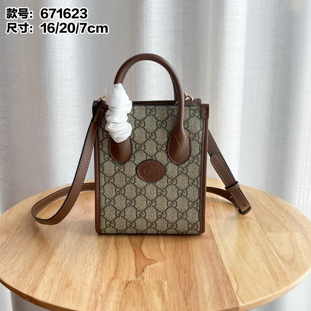All Categories Official Website "Brand Women's Bags" Women's Bags 💙 GUCCI 2025 New GUCCI Crossbody Bag