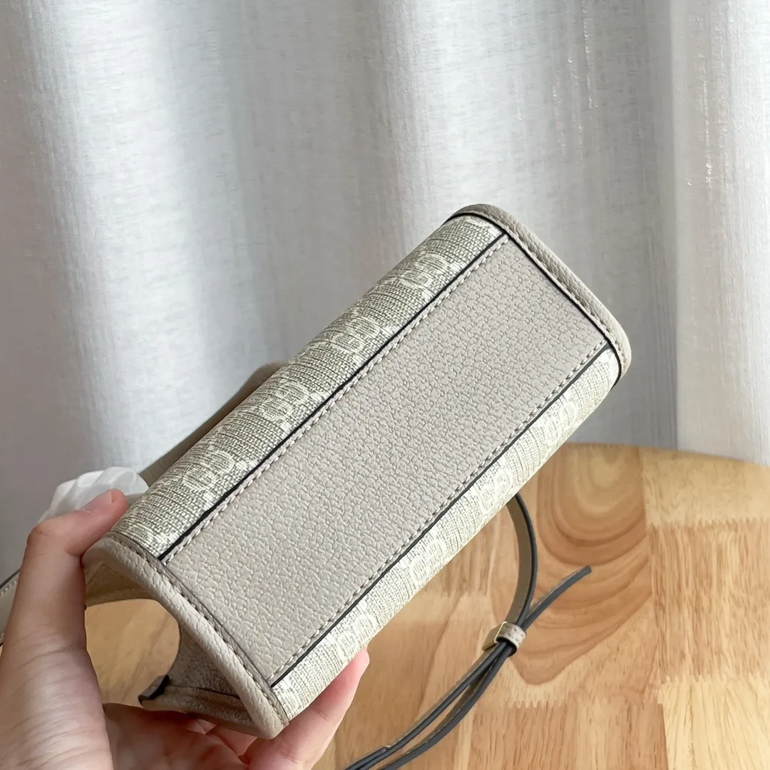 All Categories Official Website "Brand Women's Bags" Women's Bags 💙 GUCCI 2025 New GUCCI Crossbody Bag
