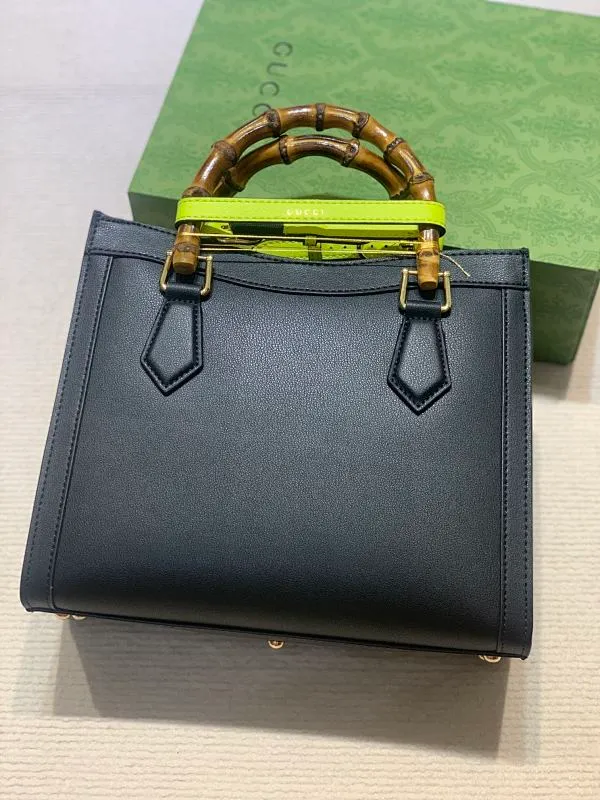 All categories Official website "Brand Women's Bags" Women's Bags 💙 GUCCI 2023 latest GUCCI crossbody bag
