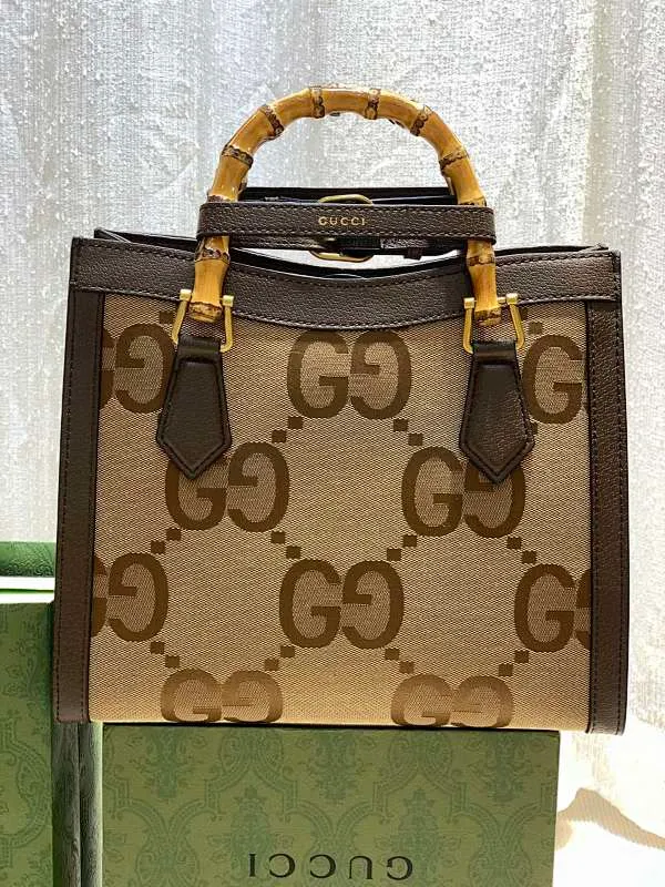All categories Official website "Brand Women's Bags" Women's Bags 💙 GUCCI 2023 latest GUCCI crossbody bag