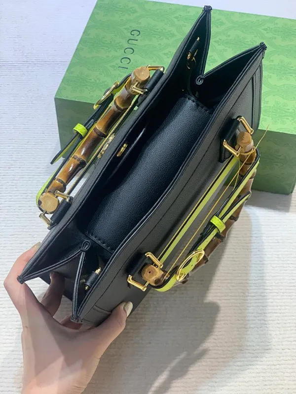 All categories Official website "Brand Women's Bags" Women's Bags 💙 GUCCI 2023 latest GUCCI crossbody bag