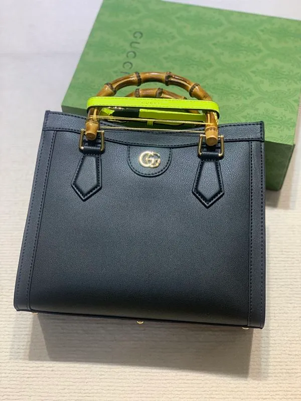 All categories Official website "Brand Women's Bags" Women's Bags 💙 GUCCI 2023 latest GUCCI crossbody bag