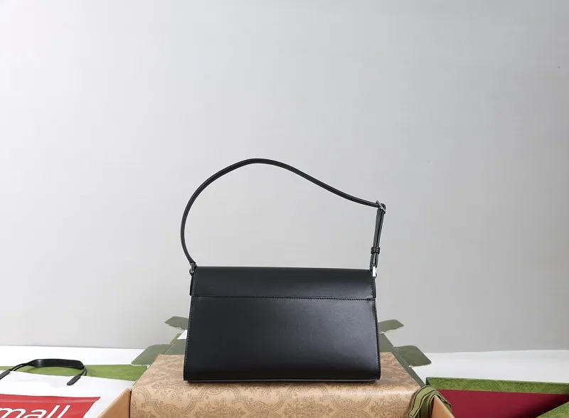 All categories Official website "Brand Women's Bags" Women's Bags 💙 GUCCI 2026 GUCCI new crossbody shoulder bag