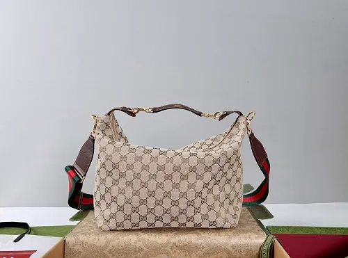 All categories Official website "Brand Women's Bags" Women's Bags 💙 GUCCI 2026 GUCCI new crossbody shoulder bag