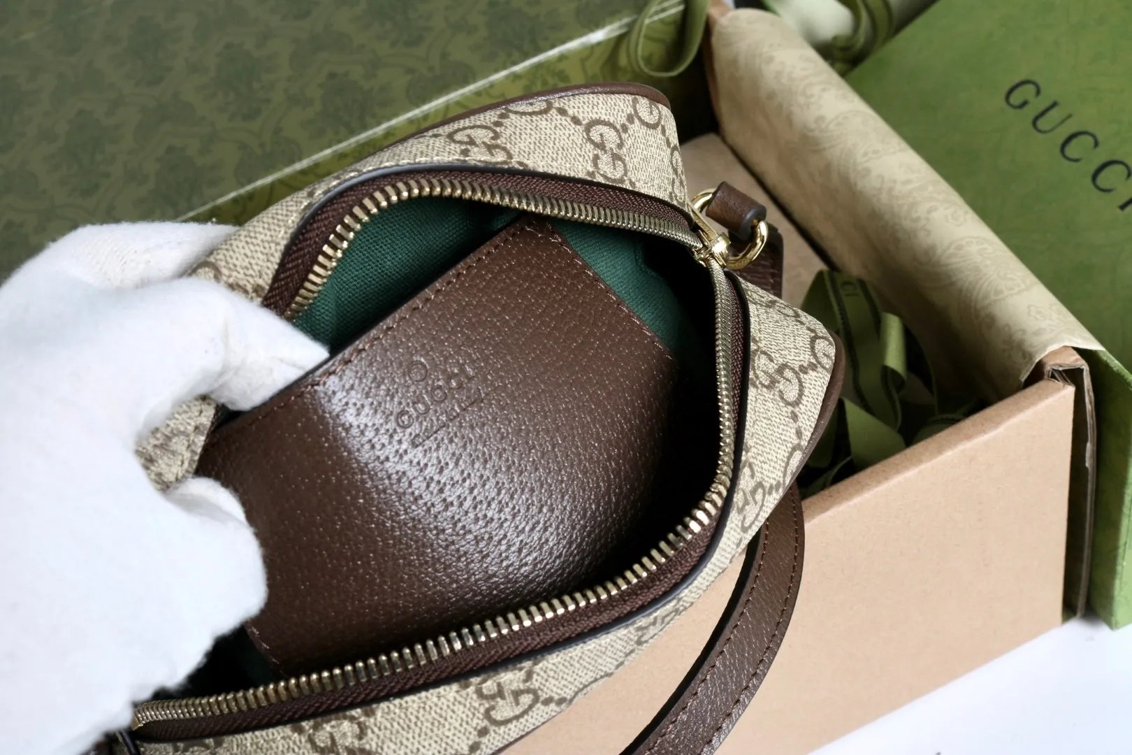 All categories Official website "Brand Women's Bags" Women's Bags 💙 GUCCI 2026 GUCCI new crossbody shoulder bag