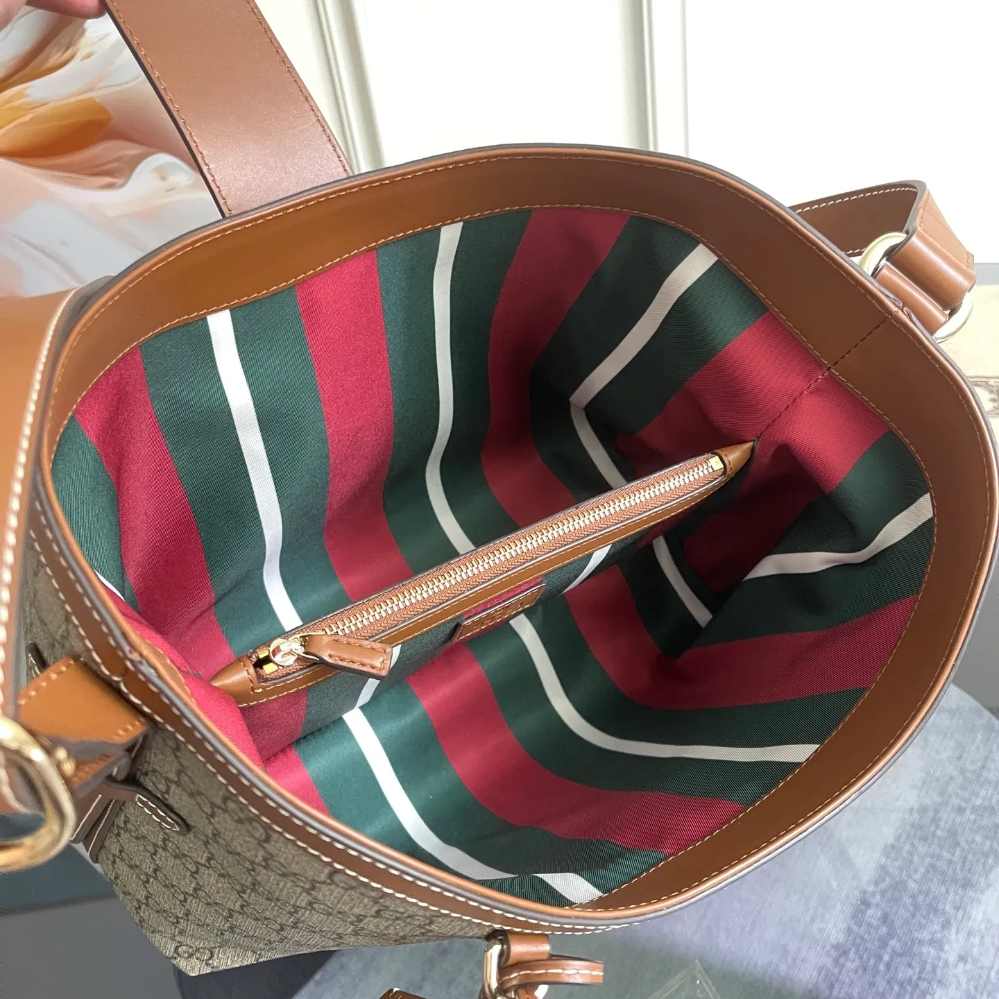 All Categories Official Website "Brand Women's Bags" Women's Bags 💙 GUCCI 2025 New GUCCI Crossbody Bag