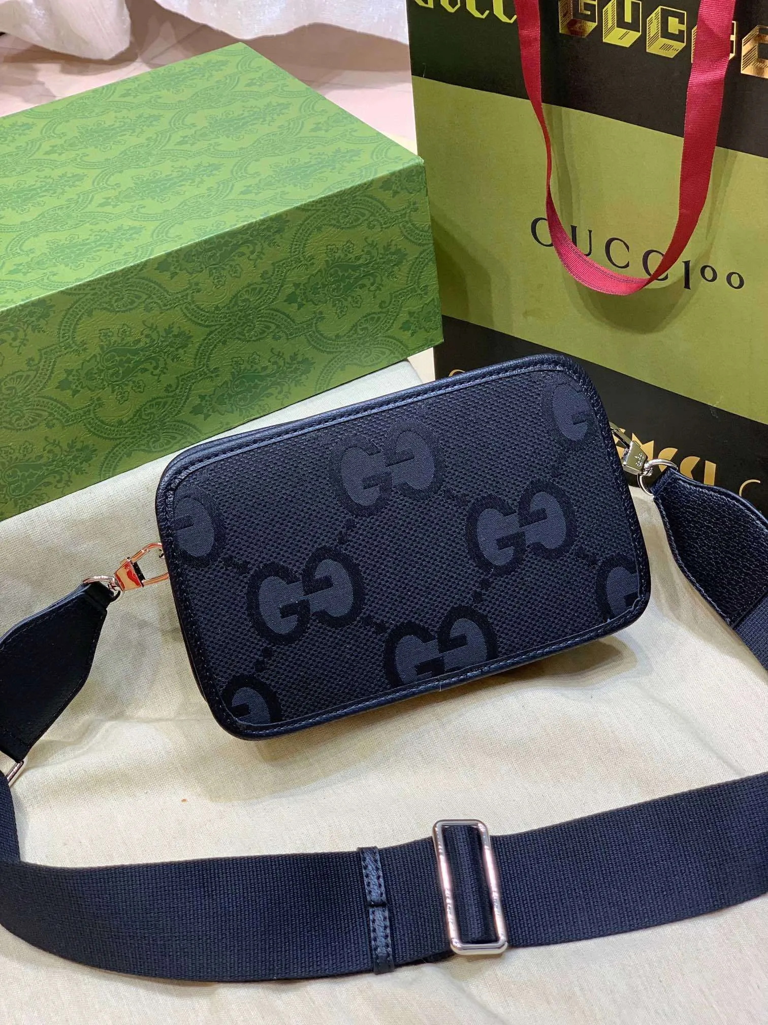 All categories Official website "Brand Women's Bags" Women's Bags 💙 GUCCI 2023 latest GUCCI crossbody bag