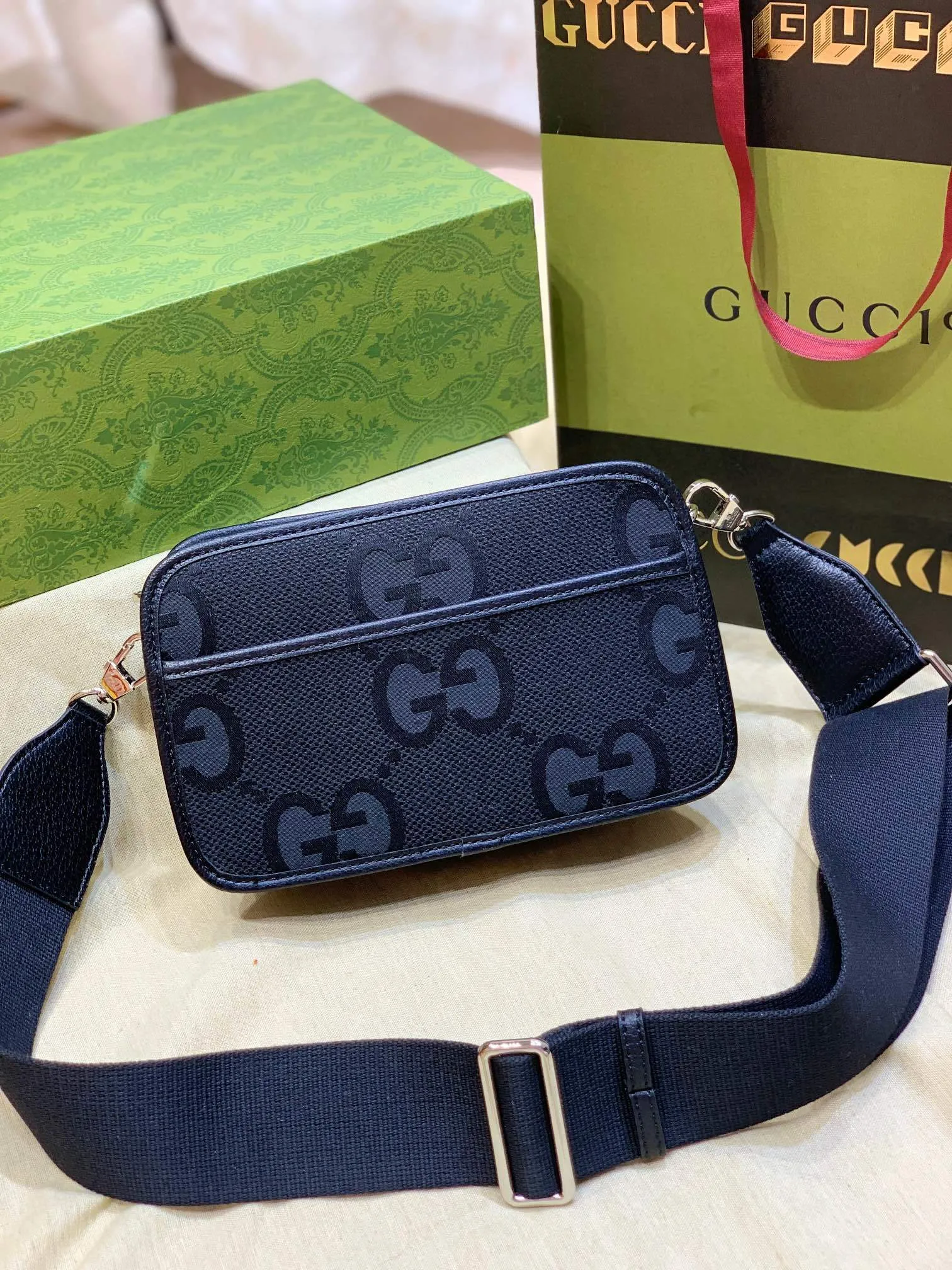 All categories Official website "Brand Women's Bags" Women's Bags 💙 GUCCI 2023 latest GUCCI crossbody bag
