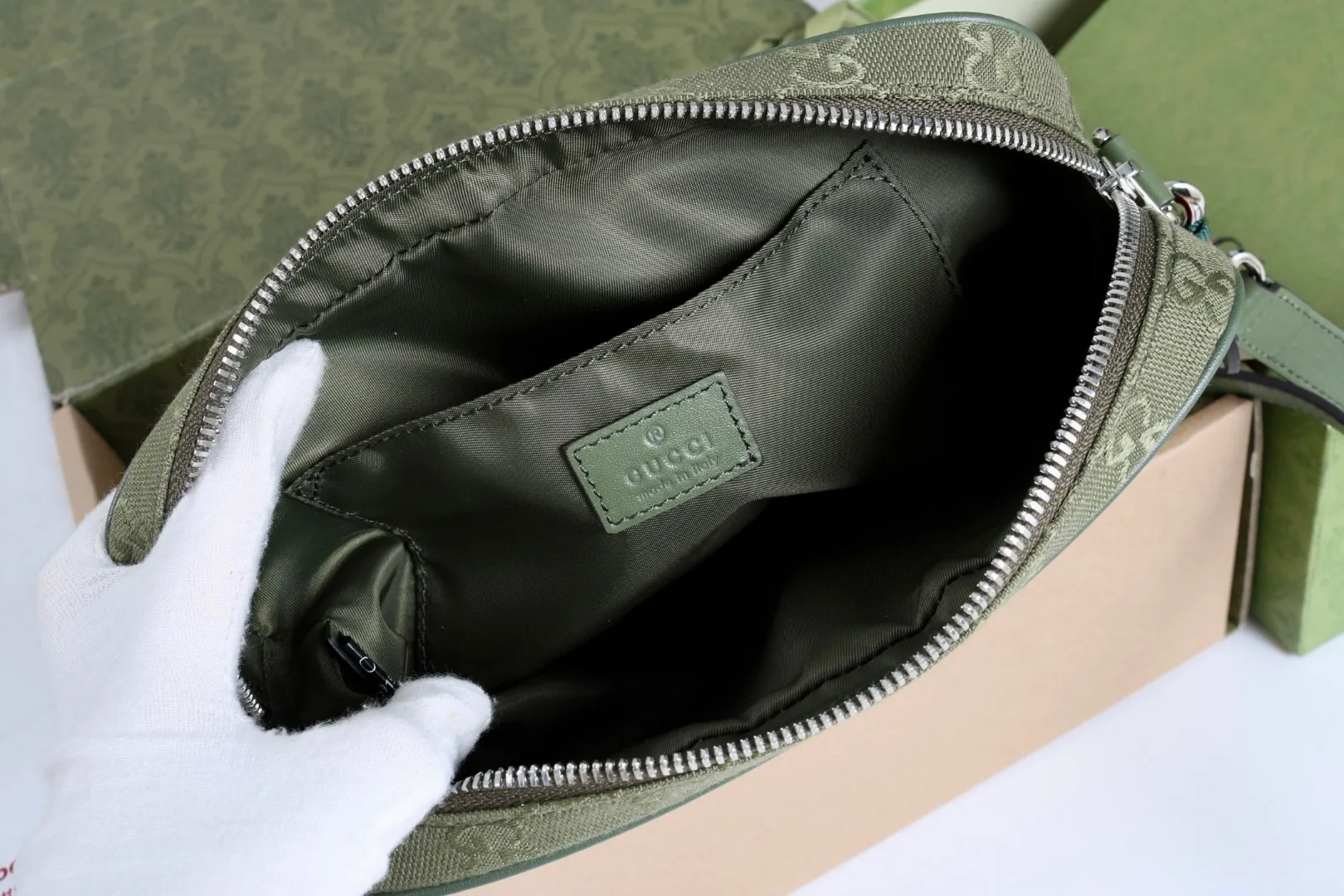 All Categories Official Website "Brand Women's Bags" Women's Bags 💙 GUCCI GUCCI 2026 New Classic GG Pattern Crossbody Bag