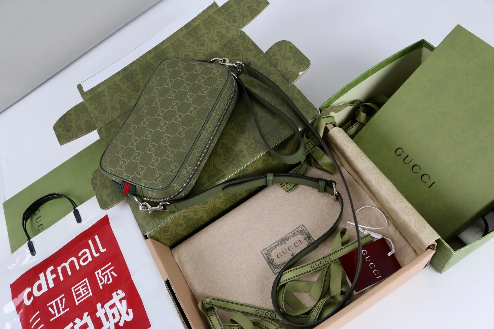 All Categories Official Website "Brand Women's Bags" Women's Bags 💙 GUCCI GUCCI 2026 New Classic GG Pattern Crossbody Bag