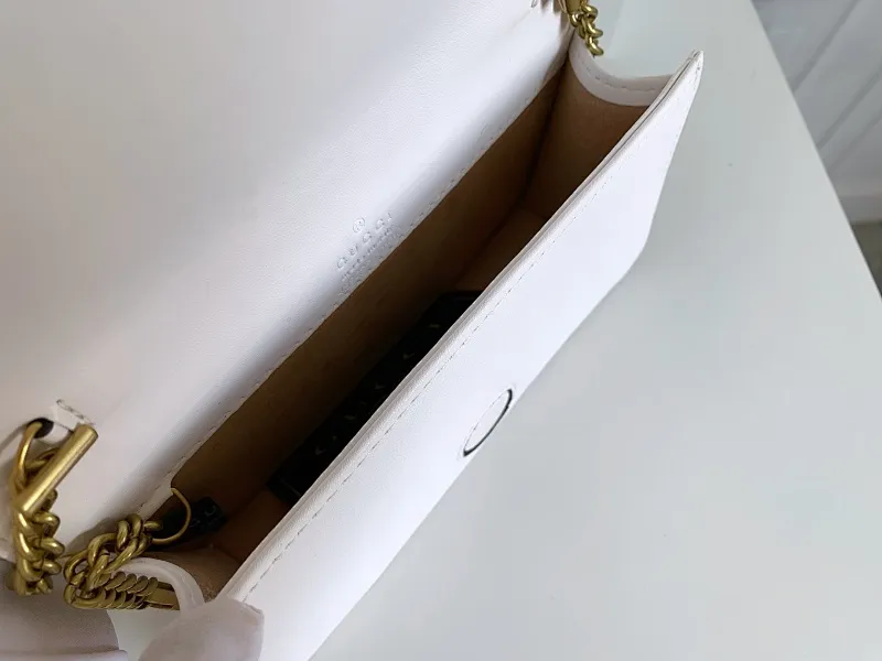 All categories Official website "Brand Women's Bags" Women's Bags 💙 GUCCI replica GUCCI, fine imitation GUCCI bag, GUCCI shoulder bag, 2023 official latest version GUCCI first layer cowhide chain bag, bag factory, original material, size: 18-10.5-4.5CM