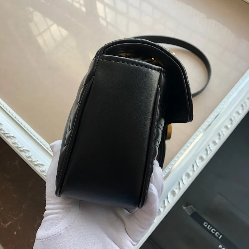 All categories Official website "Brand Women's Bags" Women's Bags 💙 GUCCI Fine imitation Gucci, high imitation Gucci bags, Gucci crossbody bags, 2022 official latest version Gucci crossbody bags, Gucci bag factory, recommended bags, size: 26-15-7CM