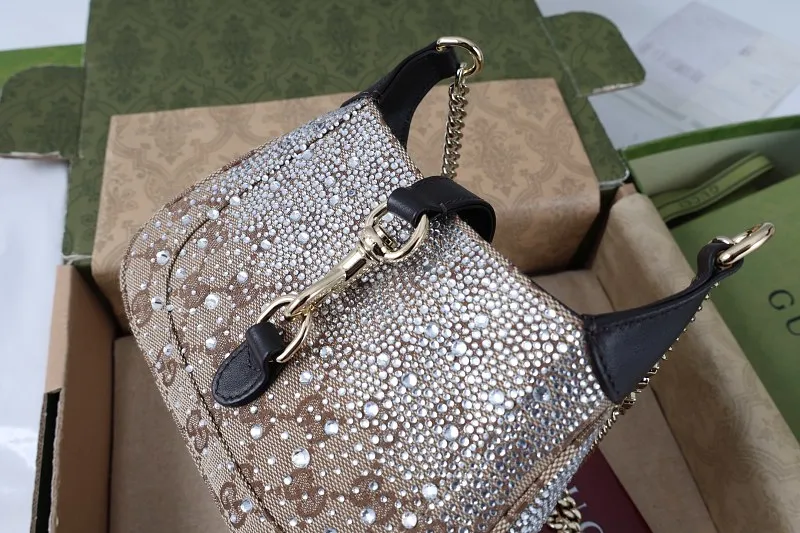 All categories Official website "Brand Women's Bags" Women's Bags 💙 GUCCI 2026 GUCCI new crossbody shoulder bag