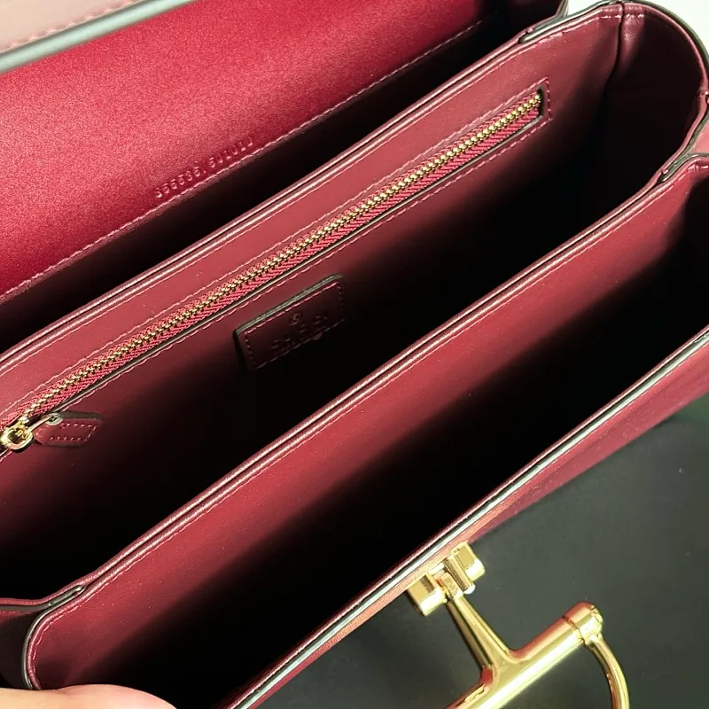 All Categories Official Website "Brand Women's Bags" Women's Bags 💙 GUCCI 2026 New GUCCI Crossbody Bag