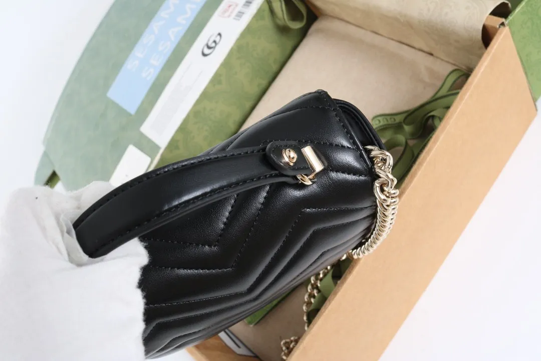 All Categories Official Website "Brand Women's Bags" Women's Bags 💙 GUCCI GUCCI 2026 New Classic GG Pattern Crossbody Bag