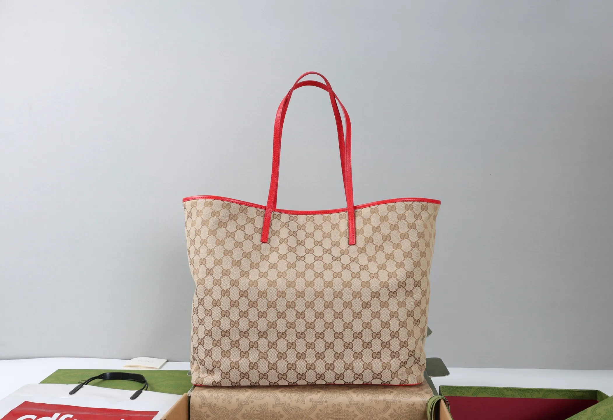 All Categories Official Website "Brand Women's Bags" Women's Bags 💙 GUCCI 2026 Classic GUCCI Print Crossbody Bag