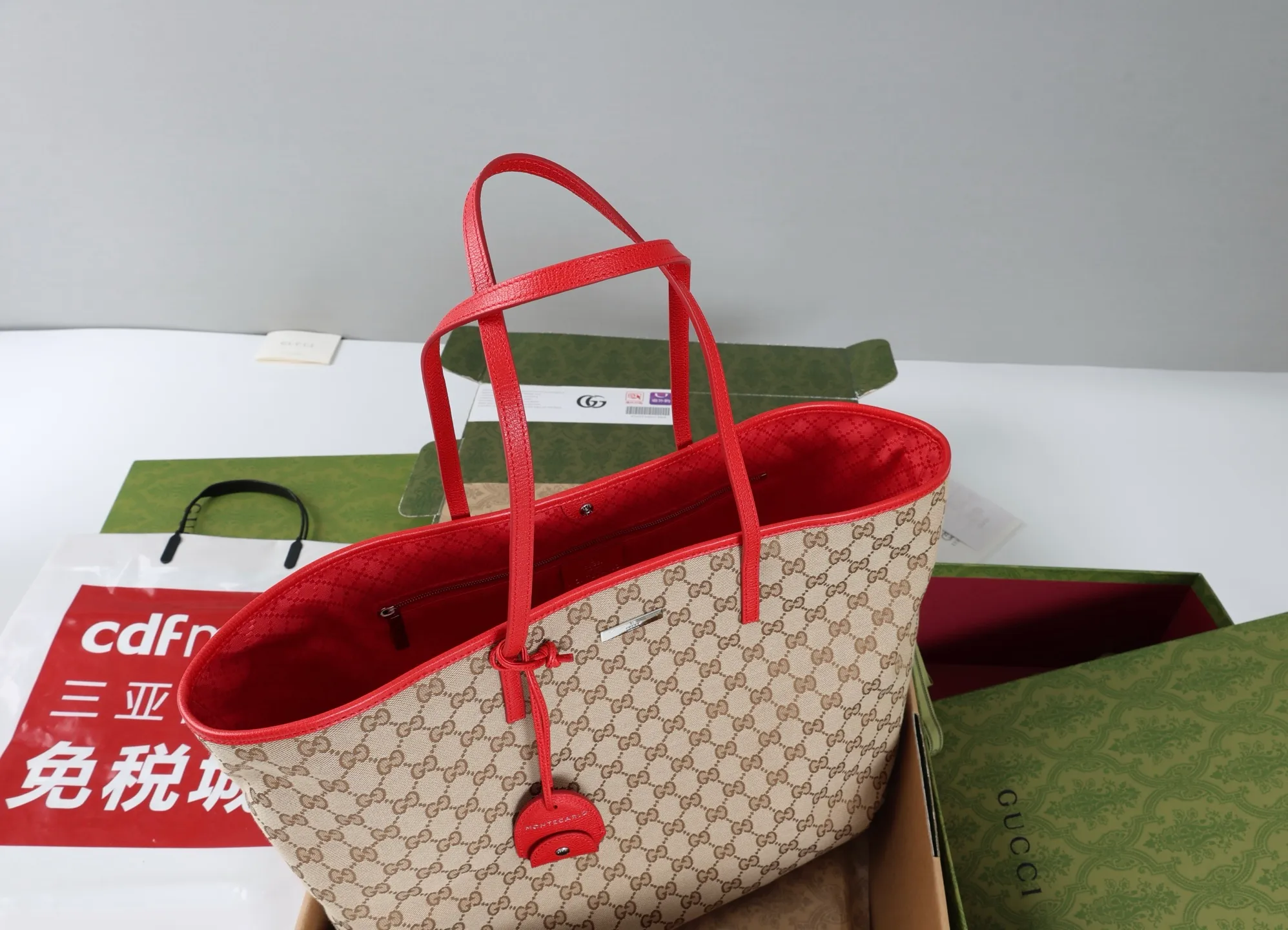 All Categories Official Website "Brand Women's Bags" Women's Bags 💙 GUCCI 2026 Classic GUCCI Print Crossbody Bag
