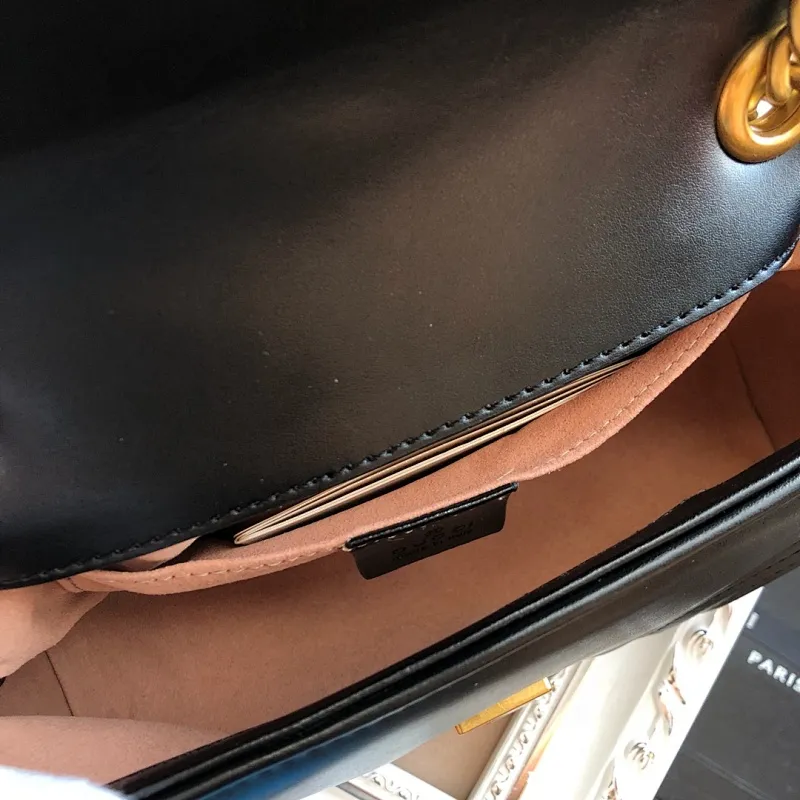 All categories Official website "Brand Women's Bags" Women's Bags 💙 GUCCI Fine imitation Gucci, high imitation Gucci bags, Gucci crossbody bags, 2022 official latest version Gucci crossbody bags, Gucci bag factory, recommended bags, size: 22-13-6CM