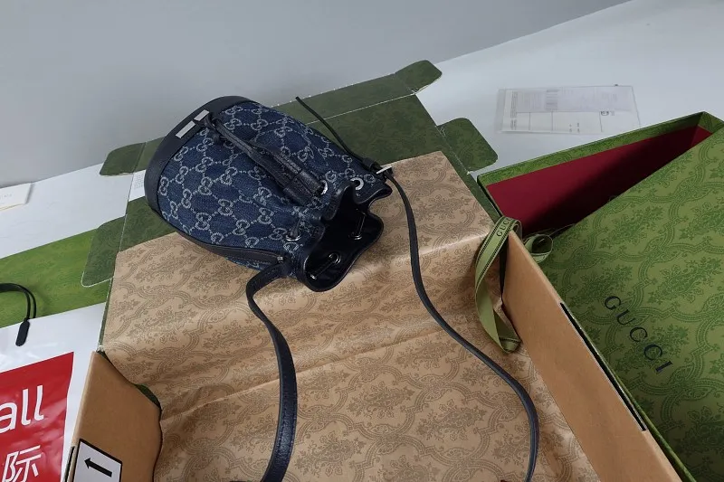 All categories Official website "Brand Women's Bags" Women's Bags 💙 GUCCI 2026 GUCCI new crossbody shoulder bag