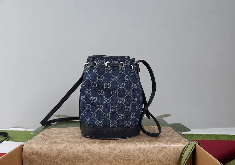 All categories Official website "Brand Women's Bags" Women's Bags 💙 GUCCI 2026 GUCCI new crossbody shoulder bag