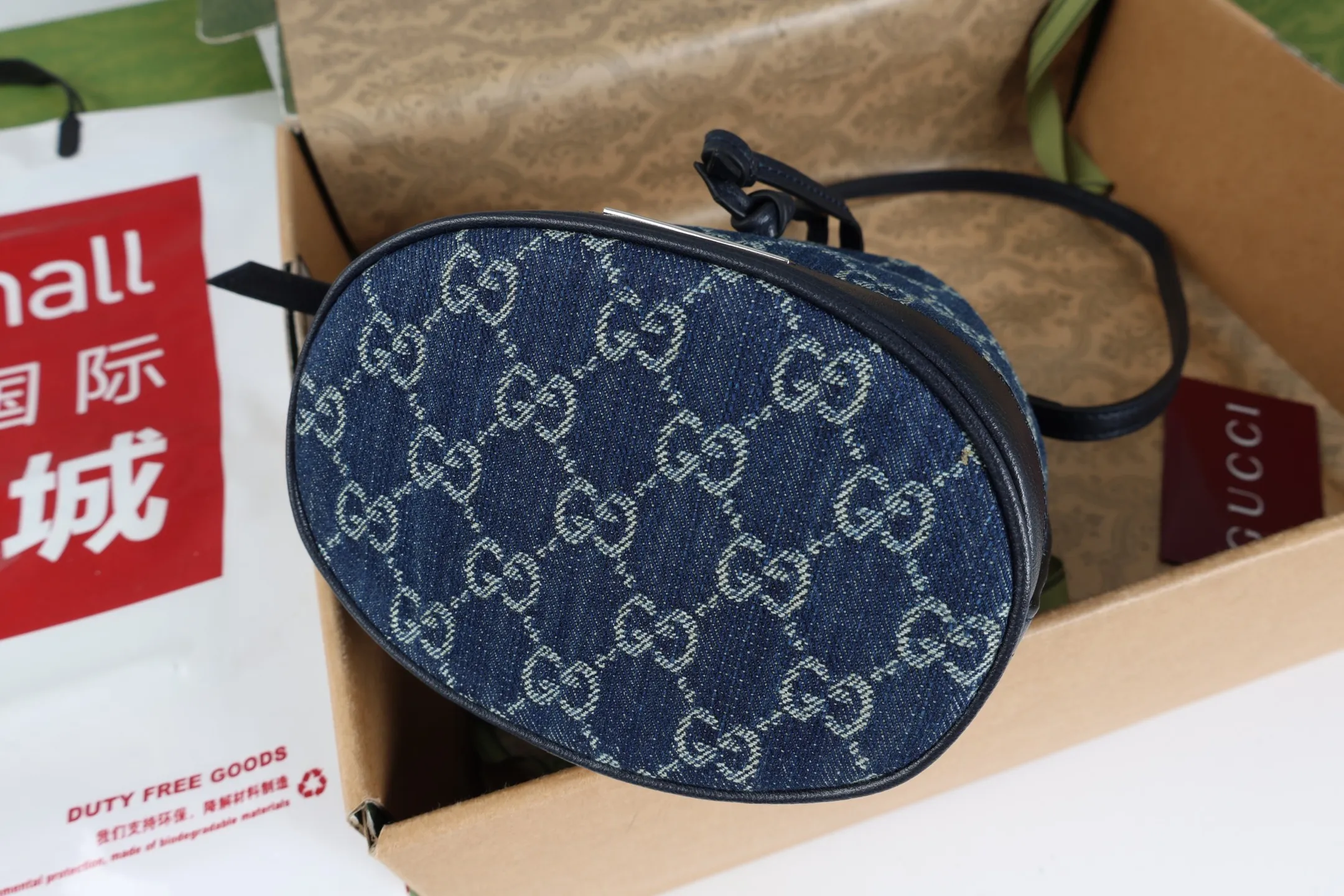 All categories Official website "Brand Women's Bags" Women's Bags 💙 GUCCI 2026 GUCCI new crossbody shoulder bag