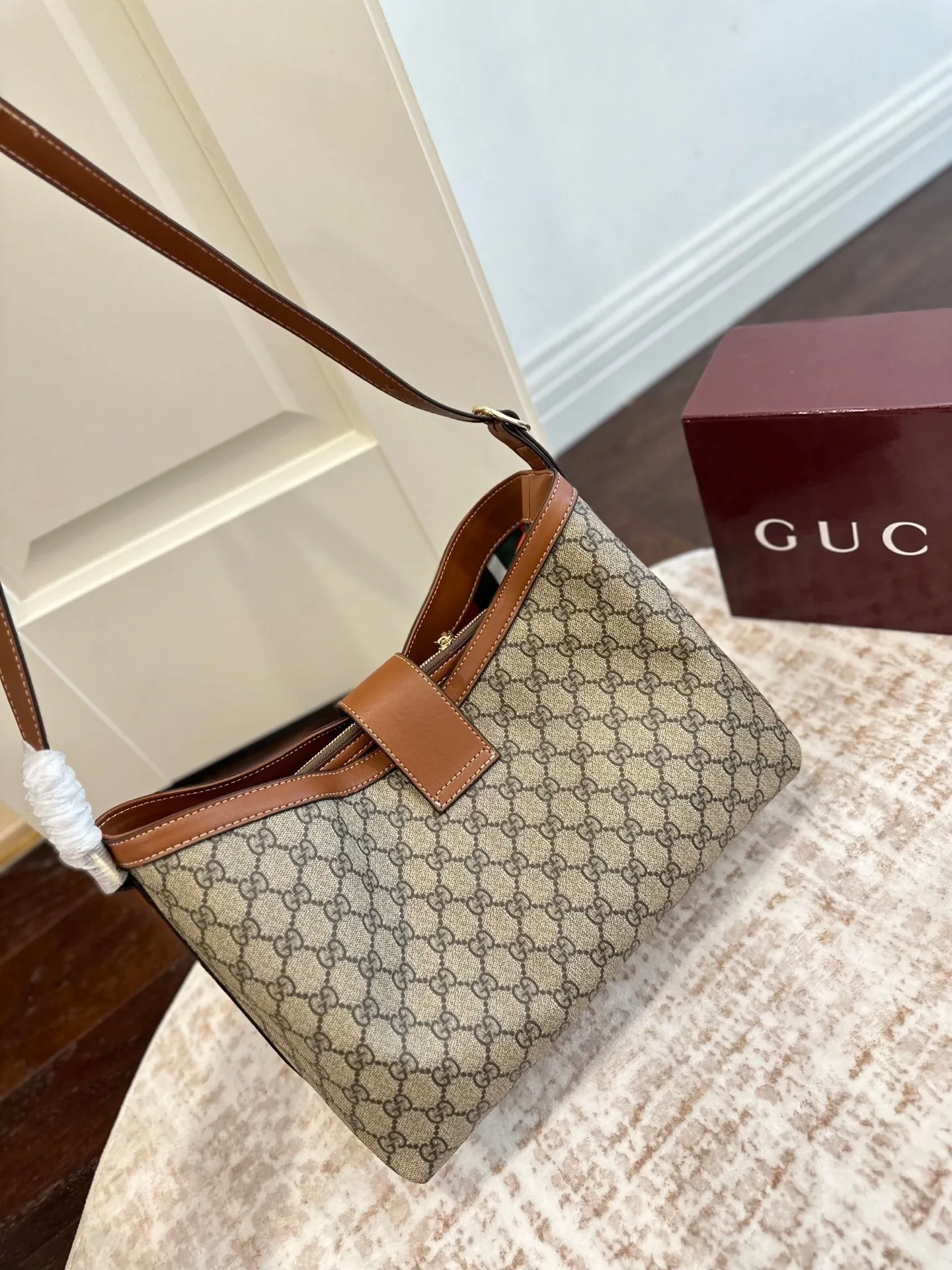 All Categories Official Website "Brand Women's Bags" Women's Bags 💙 GUCCI 2025 New GUCCI Crossbody Bag